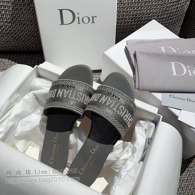 DIOR女鞋 迪奧2021專櫃新款磨砂新大底涼拖 Dior一字型刺繡平拖  naq1503
